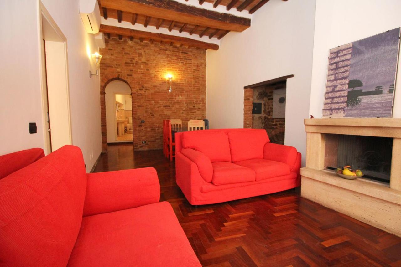 Logge Del Papa Apartment Сиена Экстерьер фото