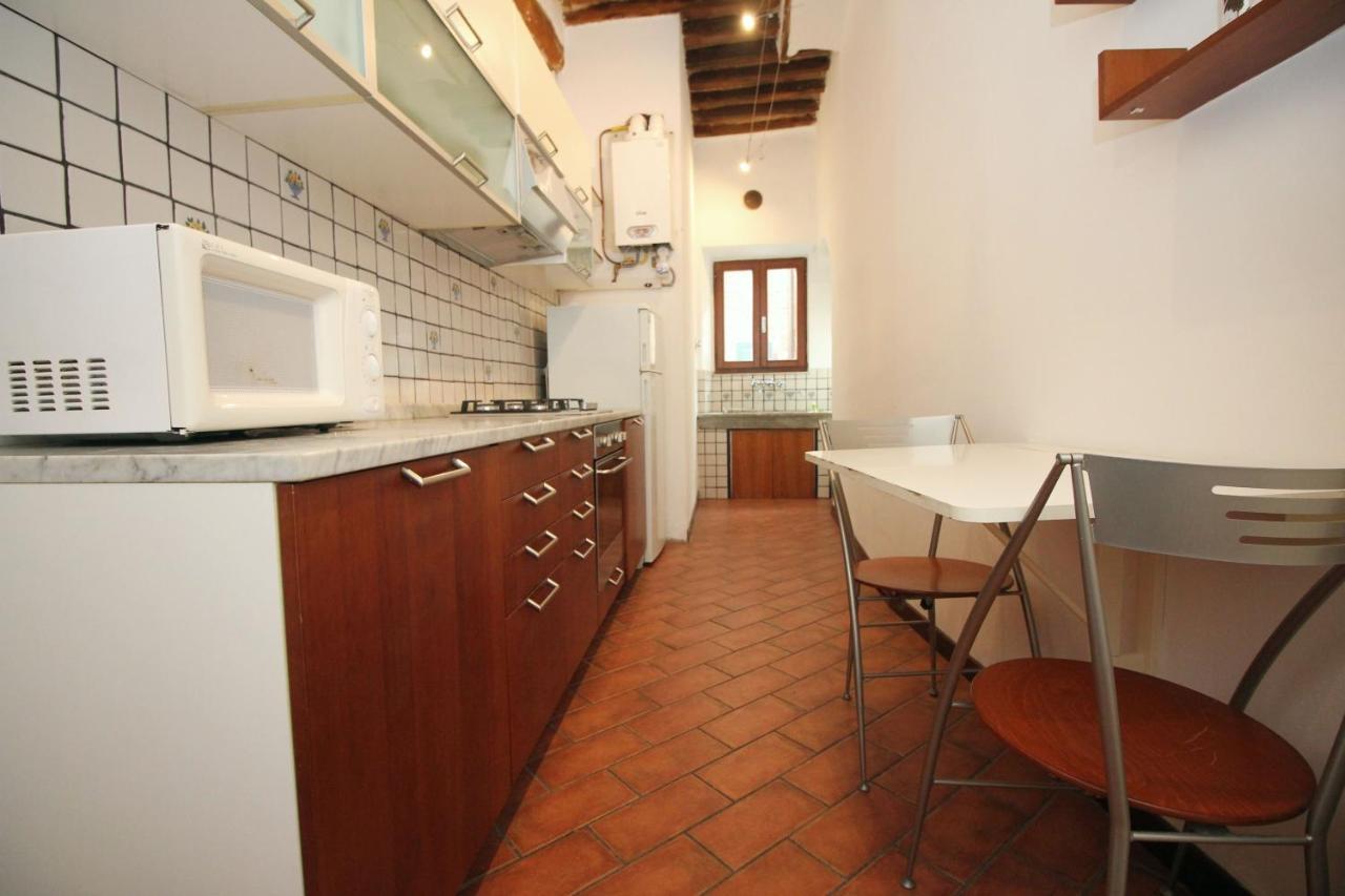 Logge Del Papa Apartment Сиена Экстерьер фото